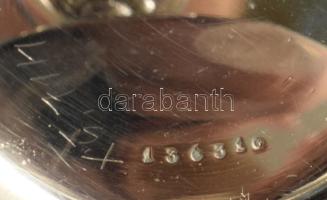 Nagyméretű fémtokos zsebóra, működik, sérült számlap, d: 7 cm