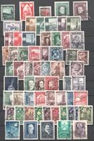 Ausztria összeállítás háború utáni kiadásokból, A/4-es berakólap egyik oldalán postatiszta, a másik ...