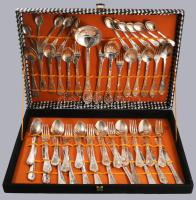 Ezüst (Ag) étkészlet, jelzett, 12 személyes, bruttó: 1554 g