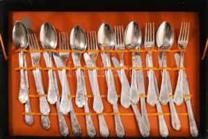 Evőeszközkészlet, 12 személyes, eredeti dobozában, szép állapotban