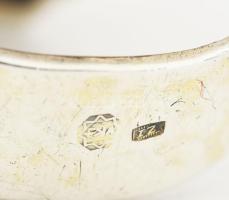 Ezüst (Ag) gyűrű, Nefertiti figurájának díszítésével, jelzett, m: 59, 6,8g