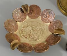 3 db fém tágy: kávé kiöntő, érte hamus, szenteltvíz tartó