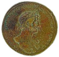 Római Birodalom 117 / Hadrianus / Róma / Sestertius bronz (25,14g) T:XF,VF Roman Empire 117 / Hadrian / Rome / Sestertius bronze "IMP CAES DIVI TRAIAN AVG F TRAIAN HADRIAN OPT AVG GER / DAC PARTHICO P M TR P COS P P - CONCORDIA - SC" Concordia seated left, holding patera and elbow on figure of Spes, cornucopiae below (25,14g) C:XF,VF RIC II 535