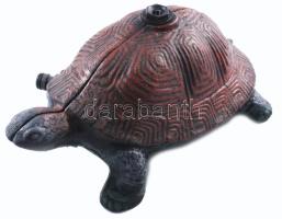 Öntöttvas teknős figurális locsoló, cső rászerelhető, illesztésénél elvált, h: 28 cm