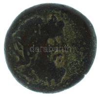 Róma, Köztársaság Kr.e. 031-002 / Lakedaimón, Spárta / As bronz "Julius Eurycles" (6,37g) T:F Roman Republic 31-2 BC / Lakedaimon, Sparta / As bronze "Julius Eurycles". "L-A - EPY-EU - PY-KLE - O-S" Laureate head of Zeus right (6,37g) C:F RPC I 1103