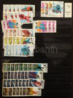 Sport motívum több példányos összeállítás 17 berakólapon csavaros berakóban