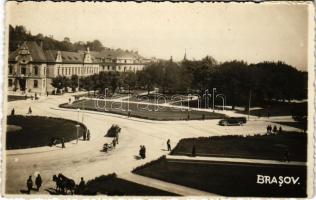 1943 Brassó, Kronstadt, Brasov; látkép, autóbusz, automobil / general view, automobile, autobus. photo (kis szakadás / small tear)