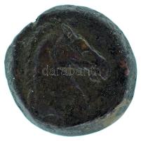 Karthágó Kr.e. 350-200 AE18 bronz érme (4,43g) T:VF
Carthago 350-200 BC AE18 bronze coin, head of T...