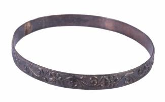 Ezüst (Ag) karperec, jelzés nélkül, nettó 12g