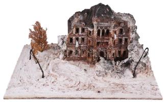Lerombolt havas ház - egyedileg készült makett, 40x26 cm