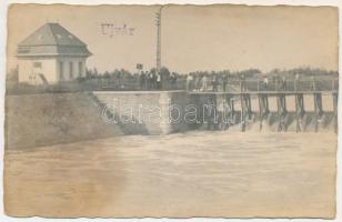 Újvár, Uivar (Temes, Timis); gát / dam. photo (fl)