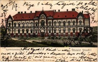 1905 Pécs, gyermekmenhely. Özv. Tausz Vilmosné kiadása (fl)