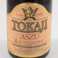 Tokaji szú 4 puttonyos, bontatlan palack, 0,5l, 1991