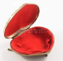 Szív alakú fém ékszeres doboz, 9x10 cm