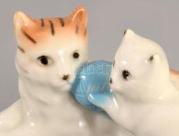 Macska a cicájával, hibátlan, 12x7 cm