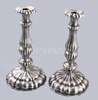 Antik ezüst (Ag) biedermeier gyertyatartó pár, 1854 Bécs. 13 latos finomságjel. JP? mesterjeggyel. 910 g