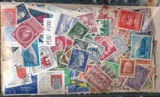 Min. 1.000 db német bélyeg + néhány blokk és küldemény is, ömlesztve tasakban