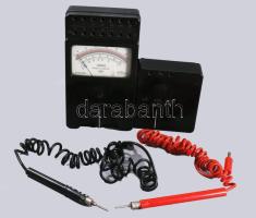 Univo univerzális mérőműszer, bőr tokjában.