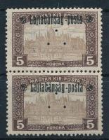 Nyugat-Magyarország III. 1921 Parlament 5K függőleges pár hármaslyukasztással, elcsúszott felülnyomással és kisebb lemezhibákkal (14.000) Bodor vizsgálójellel