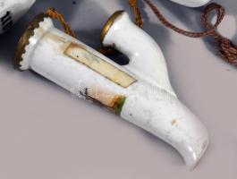 3 db Antik Porcelán pipa, kézzel festett, feliratozottak kb 20 cm, sérüléssel