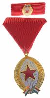 1985. "A Munka Érdemrend arany fokozata" zománcozott, aranyozott bronz kitüntetés eredeti mellszalagon, miniatűrrel szalagsávon, eredeti (ragadós) tokban T:AU NMK 599