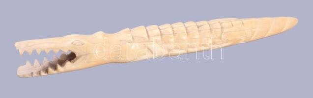 cca 1900 Nagyméretű csont krokodil figura, h: 37 cm