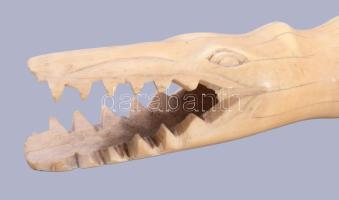cca 1900 Nagyméretű csont krokodil figura, h: 37 cm
