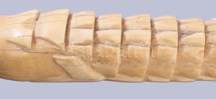 cca 1900 Nagyméretű csont krokodil figura, h: 37 cm