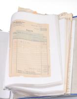 ca 1910-1940 Kb 40 darabos okmány gyűjtemény, benne számlák, reklámok, igazolványok, családi okmányok, stb gyűrűs berakóban.