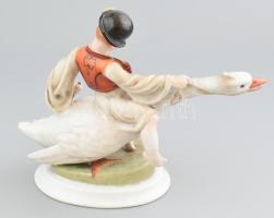 Herendi (Óherendi) porcelán Ludas Matyi, gazdagon díszített magyaros öltözet. Terv: Lux Elek. Kézzel...