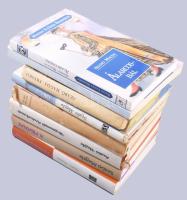 Szabó Magda 8 kötet műve. Bp., Magvető-Szépirodalmi-Unicornis-Örögségünk. Kiadó egészvászon-kötések, kissé szakadt kiadói papír védőborítóknak, és kiadói papírkötések.