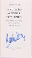 David Hume: Tanulmány az emberi értelemről. Ford.: Vámosi Pál. Szenczi Miklós utószavával. Bp., 1973...