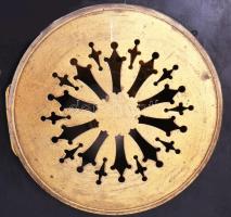 cca 1890-1900 Francia márvány óra, kulcs nélkül, 40x38 cm /// KIZÁRÓLAG SZEMÉLYES ÁTVÉTEL, NEM POSTÁ...