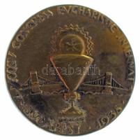 1938. "XXXIV. Nemzetközi Eucharisztikus Kongresszus Budapest" bronz gomblyukjelvény hátlapon "Ludvig Bp." gyártói jelzéssel. Szign.: Madarassy Walter (1909-1994) (23mm) T:XF patina