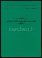 Balogh Gyula - Bálint Antal: Tankönyv a tiszti politikai oktatásban résztvevők számára. Bp., 1971., Magyar Néphadsereg Kiképzési Főcsoportfőnökség, 164 p. Számozott, 56. számú példány. Kiadói nyl-kötés, foltos borítóval.