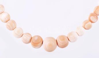 Art deco fehér korall nyaklánc, h: 43 cm