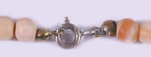 Art deco fehér korall nyaklánc, h: 43 cm