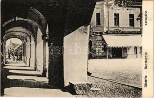 Beszterce, Bistritz, Bistrita; Kornmarkt / Búza tér, Carl Lebküchner üzlete. Hausmann Rella kiadása / market square, shops (fl)