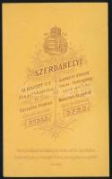cca 1880 Katona egészalakos portréja, oldalán utászkarddal, vizitkártya Szerdahelyi budapesti műterm...