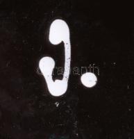 iparművész, mázas kerámia dísztál, jelzett, hibátlan d: 29 cm