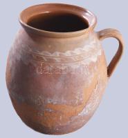 Fazék. cca 1900, kopott felülettel, m: 26 cm