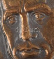 Hunyadi László (1933): Tamási Áron. Bronz kisplasztika. Jelzett 26x20 cm