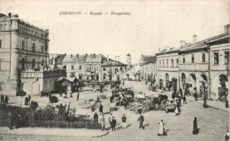 Jaroslaw main square