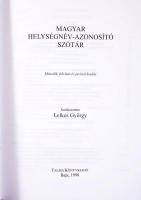Lelkes György (szerk.): Magyar helységnév-azonosító szótár. Baja, 1998, Talma. Kiadói kartonált kötés, sérült papír védőborítóval