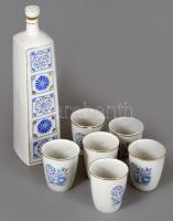 Hollóházi pálinkás készlet 6 pohárral, jelzett, egyik pohár sérült, dobozában.