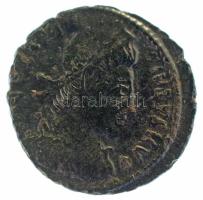 Római Birodalom 348-351 / II. Constantius / Siscia / Follis bronz (2,10g) T:AU,XF Roman Empire 348-351 / Constantius II / Siscia / Follis bronze "DN CONSTAN-TIVS PF AVG / FEL TEMP RE-PARATIO - BSISC symbol" Phoenix with a wreath in its beak on rocky mound (2,10g) C:AU,XF RIC VIII 235