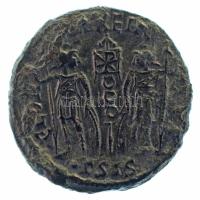 Római Birodalom 346-348 / Constans / Siscia AE4 Cu (1,77g) T:XF
Roman Empire 346-348 / Constans / S...