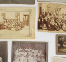 11 db vegyes keményhátú fotó (portrék, csoportképek), változó állapotban, 10x13 cm és 18x23 cm közöt...