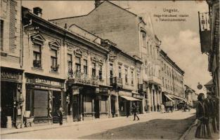 Ungvár, Uzshorod, Uzhhorod, Uzhorod; Nagyhíd utca, Takarékpénztár, Güntzler Henrik, Grüner Dávid, Goldstein Miksa üzlete. Steinfeld Dezső kiadása / street view, savings bank, shops (fl)