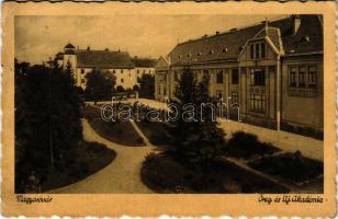 1939 Magyaróvár, Mosonmagyaróvár; Öreg és Új Akadémia (r)